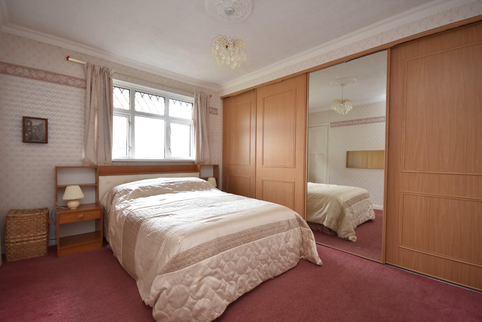 63 Coleridge Avenue, Penarth, CF64 2SR